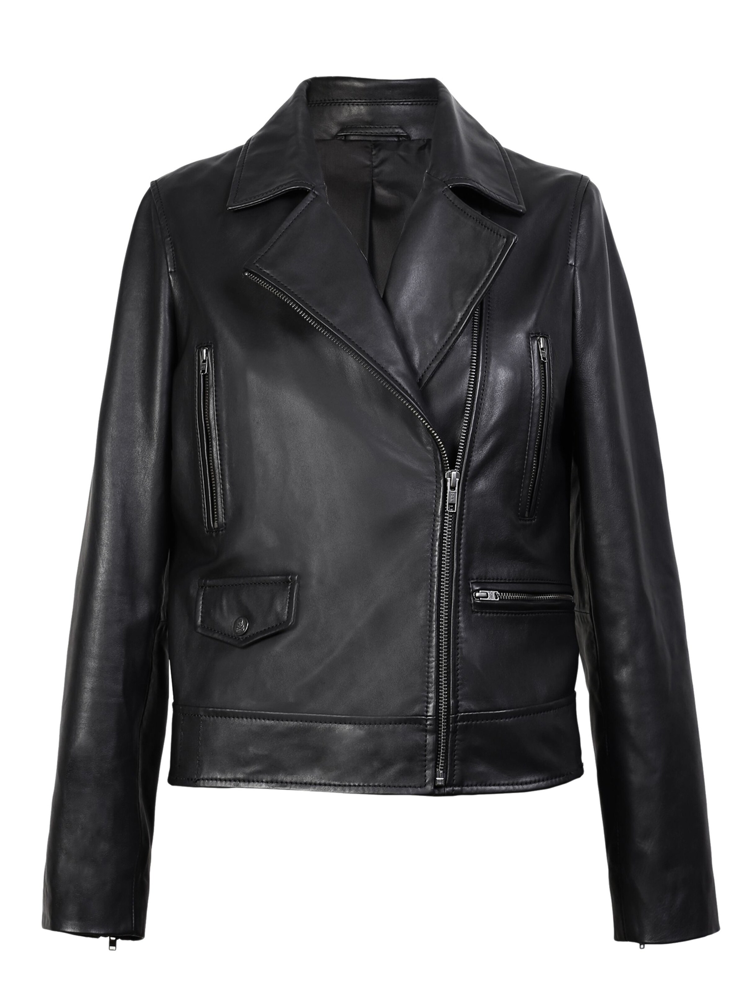 Scalpers Starpsezonu jaka melns