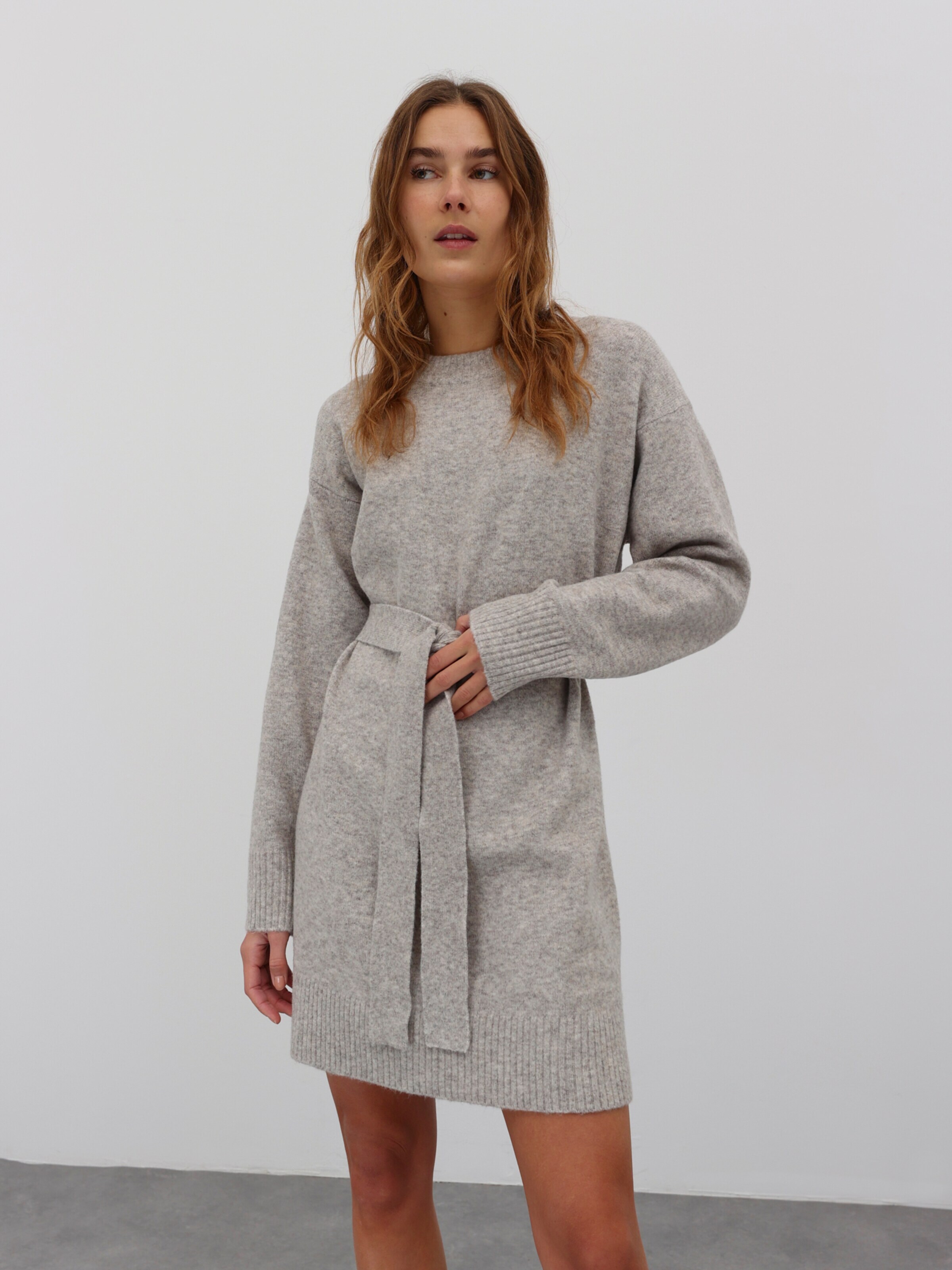 EDITED Kleita 'Mariana' pelēks