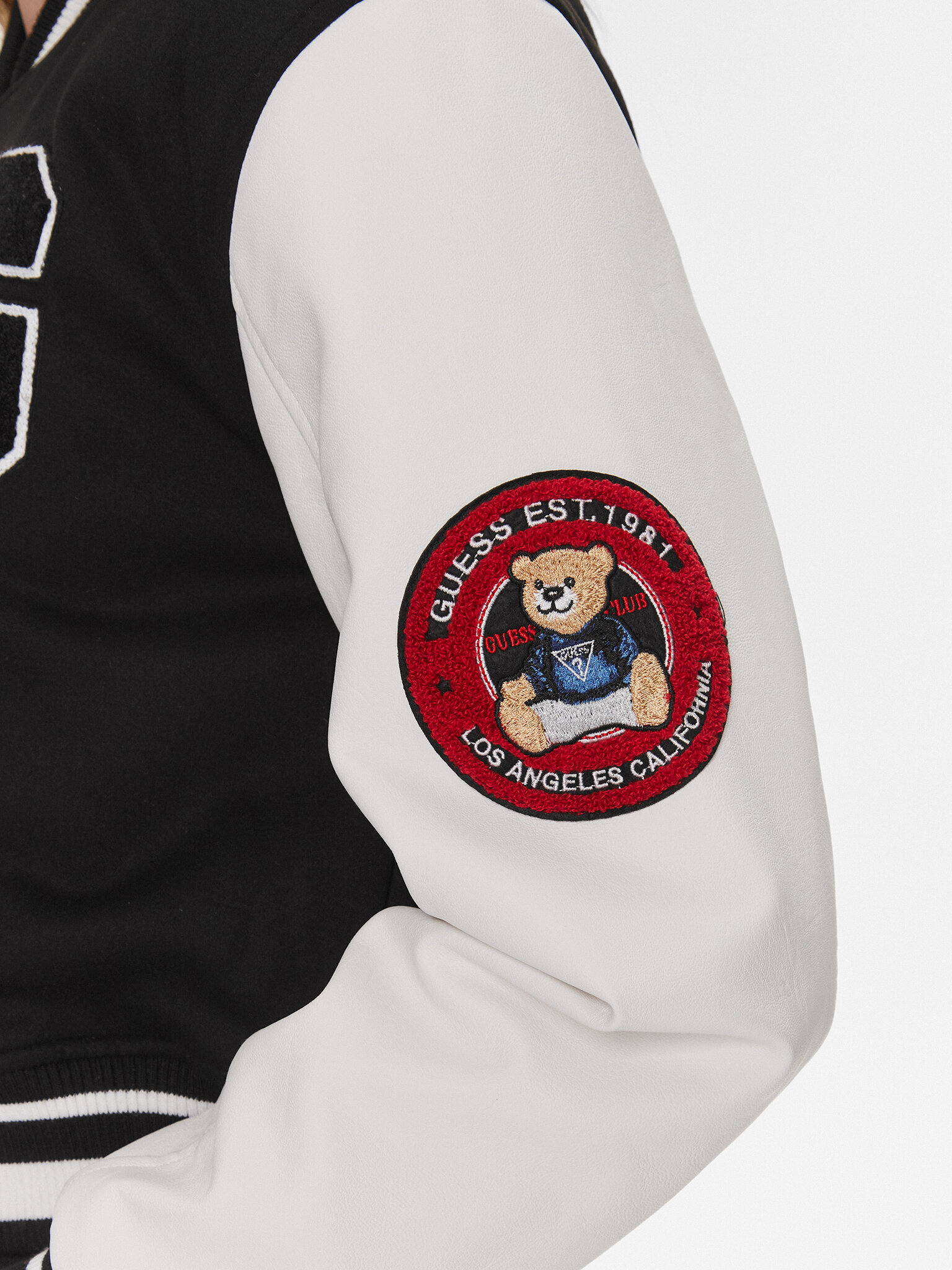 Bomber stila jaka Guess