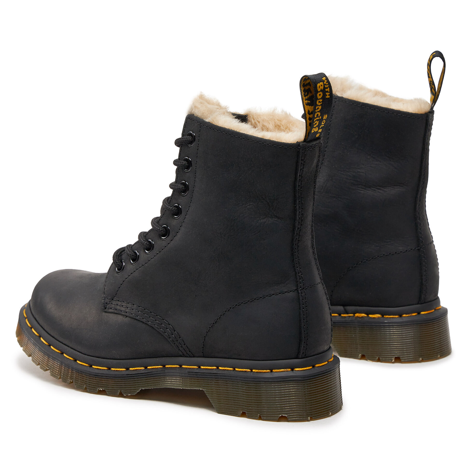 Šņorzābaki Dr. Martens