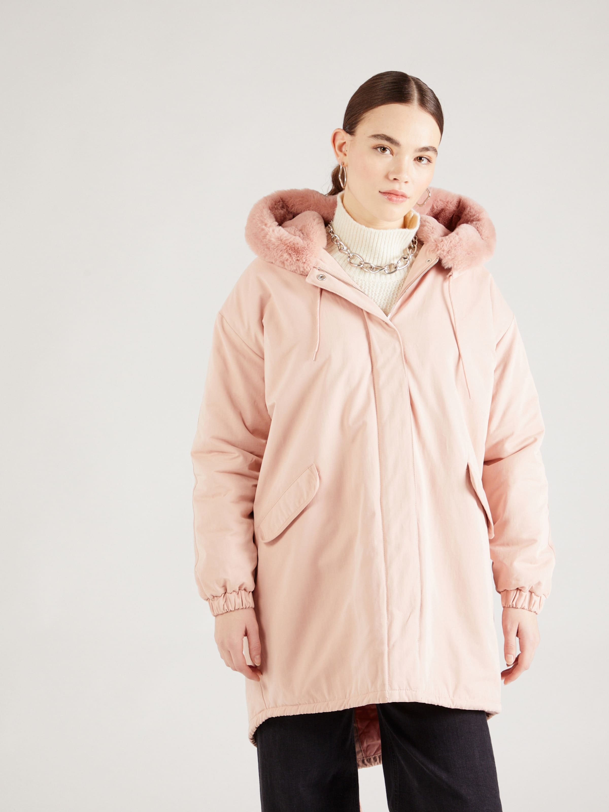 River Island Ziemas parka vecrozā