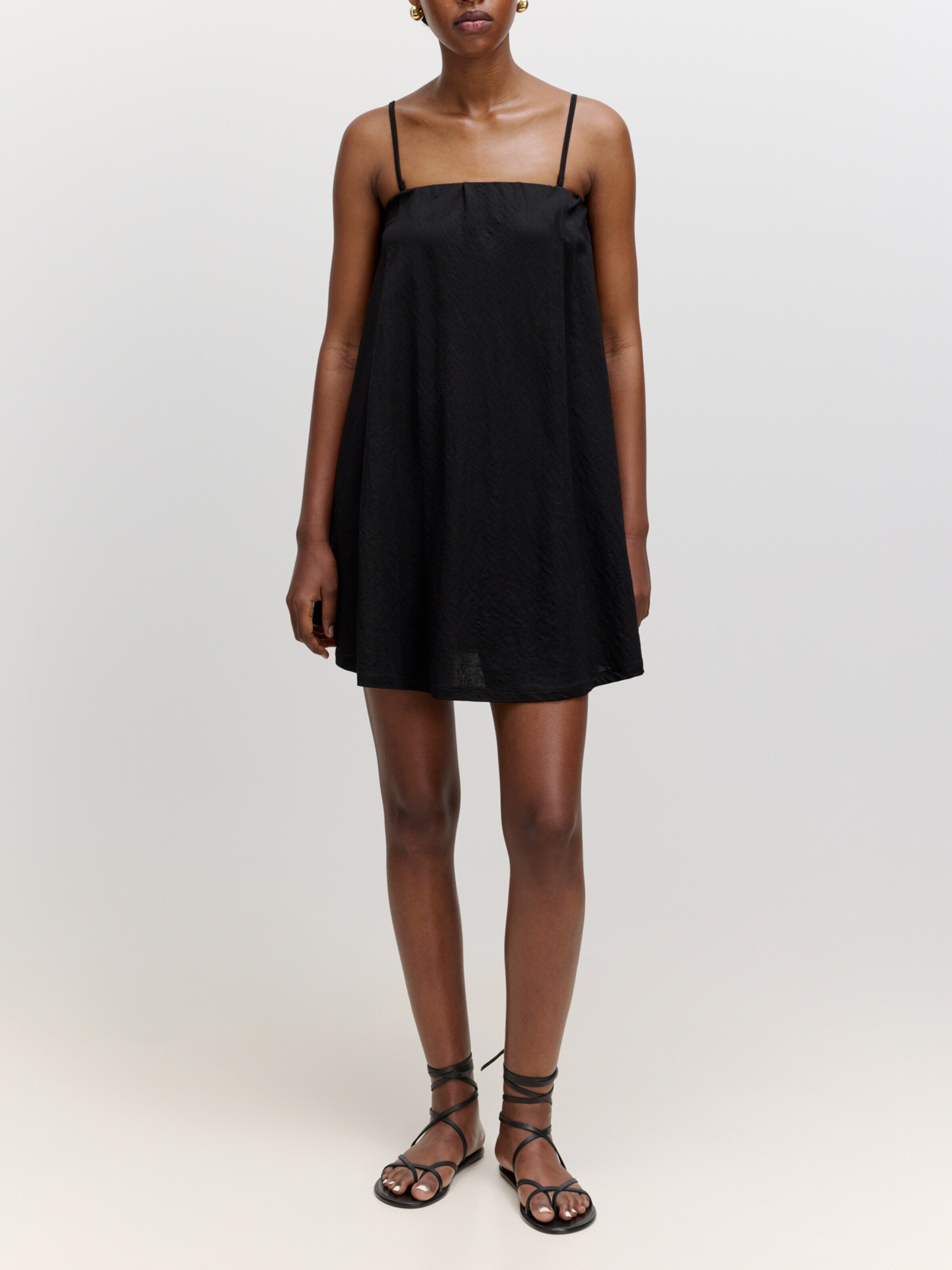 EDITED Kleita 'Wendula' melns