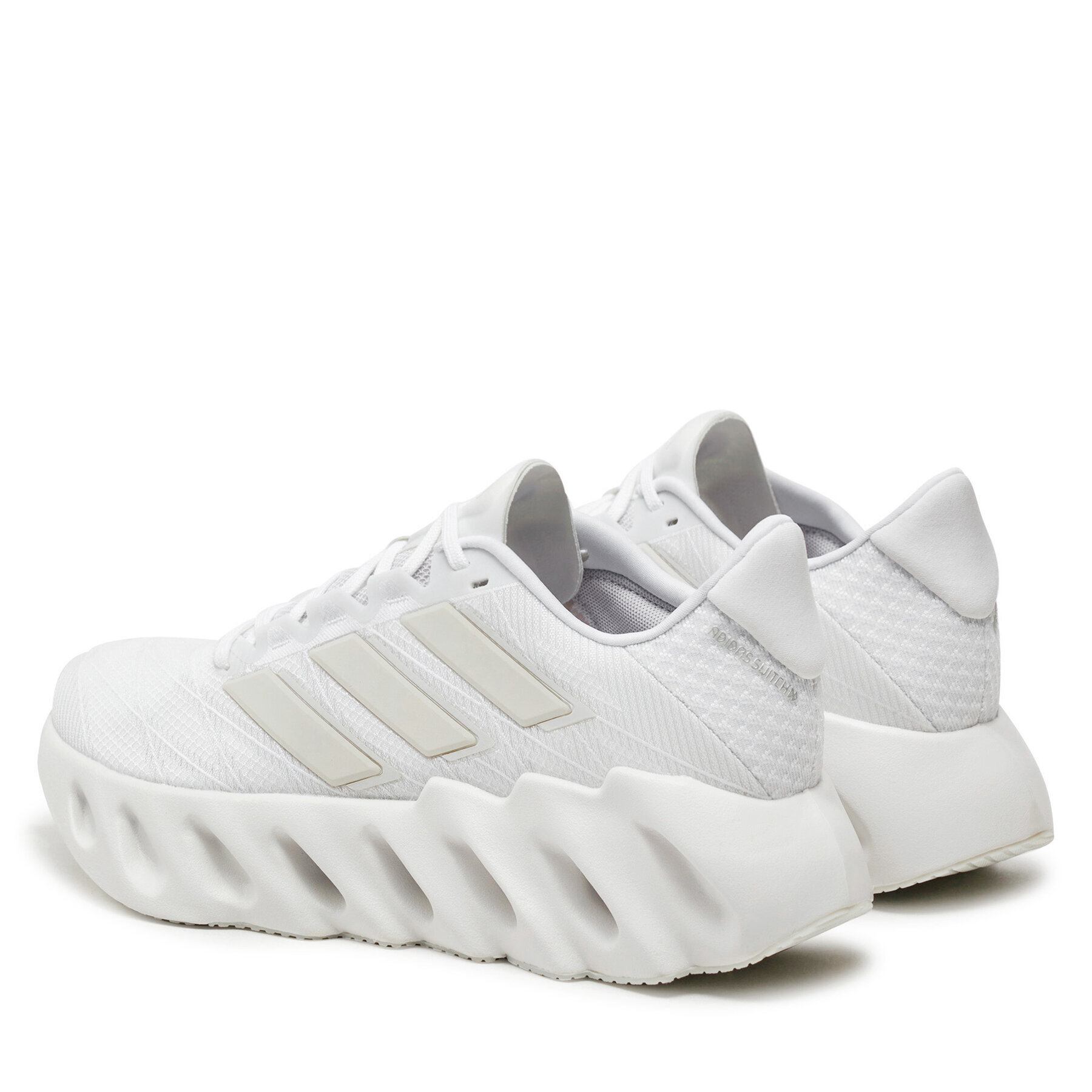 Skriešanas apavi adidas