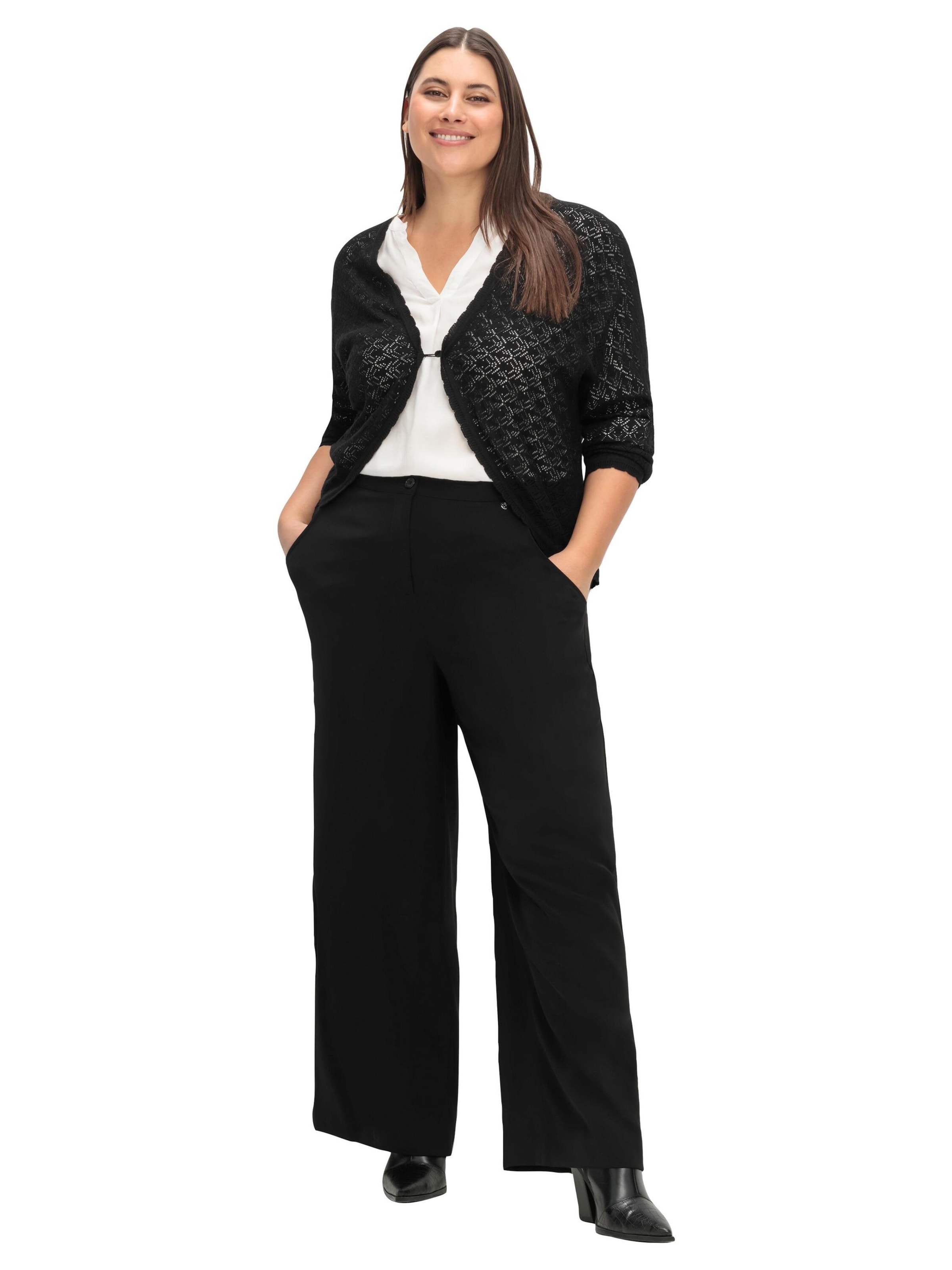 SHEEGO Bikses 'Ella' melns