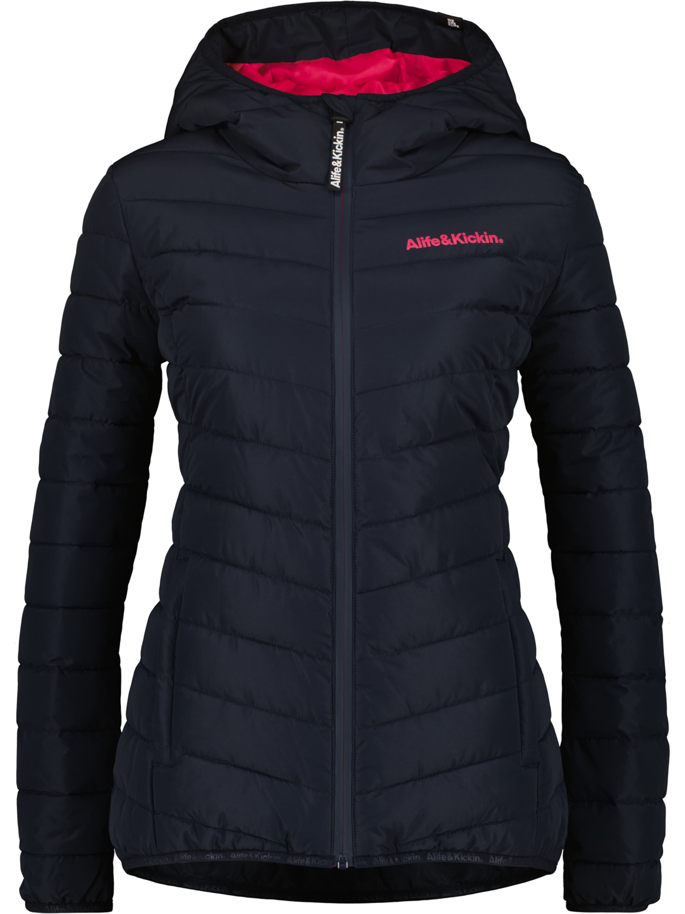 alife & kickin Starpsezonu jaka 'RabeaAK' jūraszils