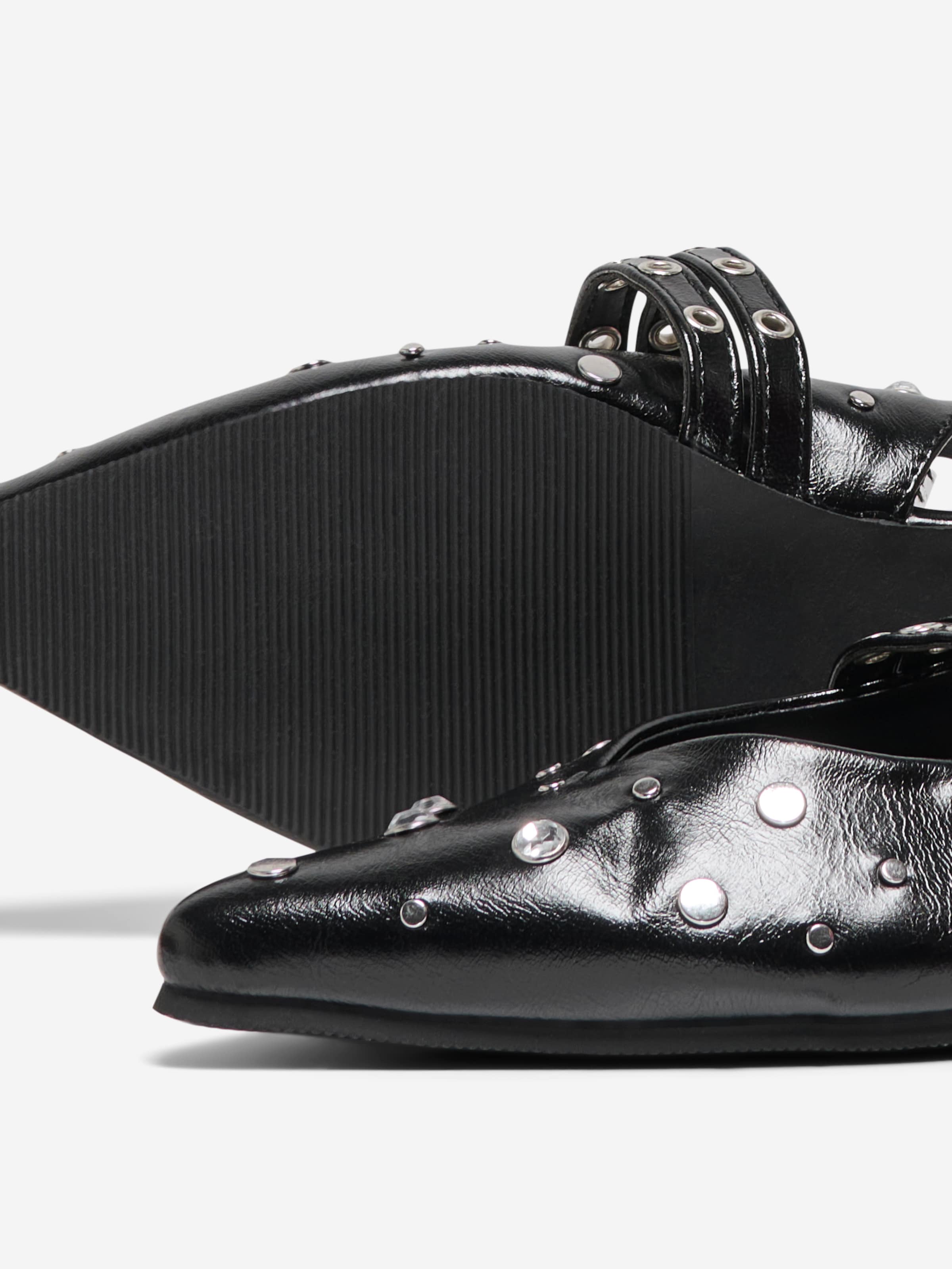 ONLY Balerīnas ar siksniņu 'ONLAURA-5' melns / sudrabs