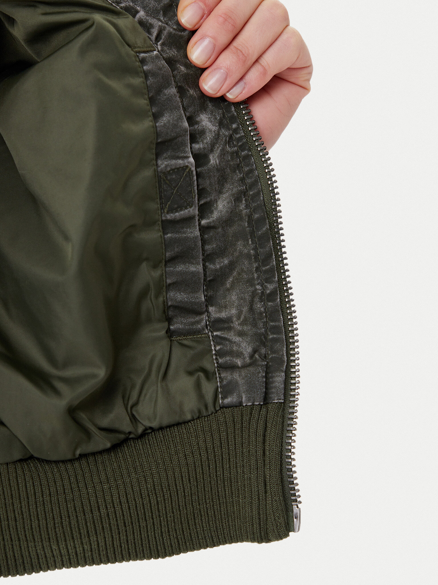 Bomber stila jaka Alpha Industries