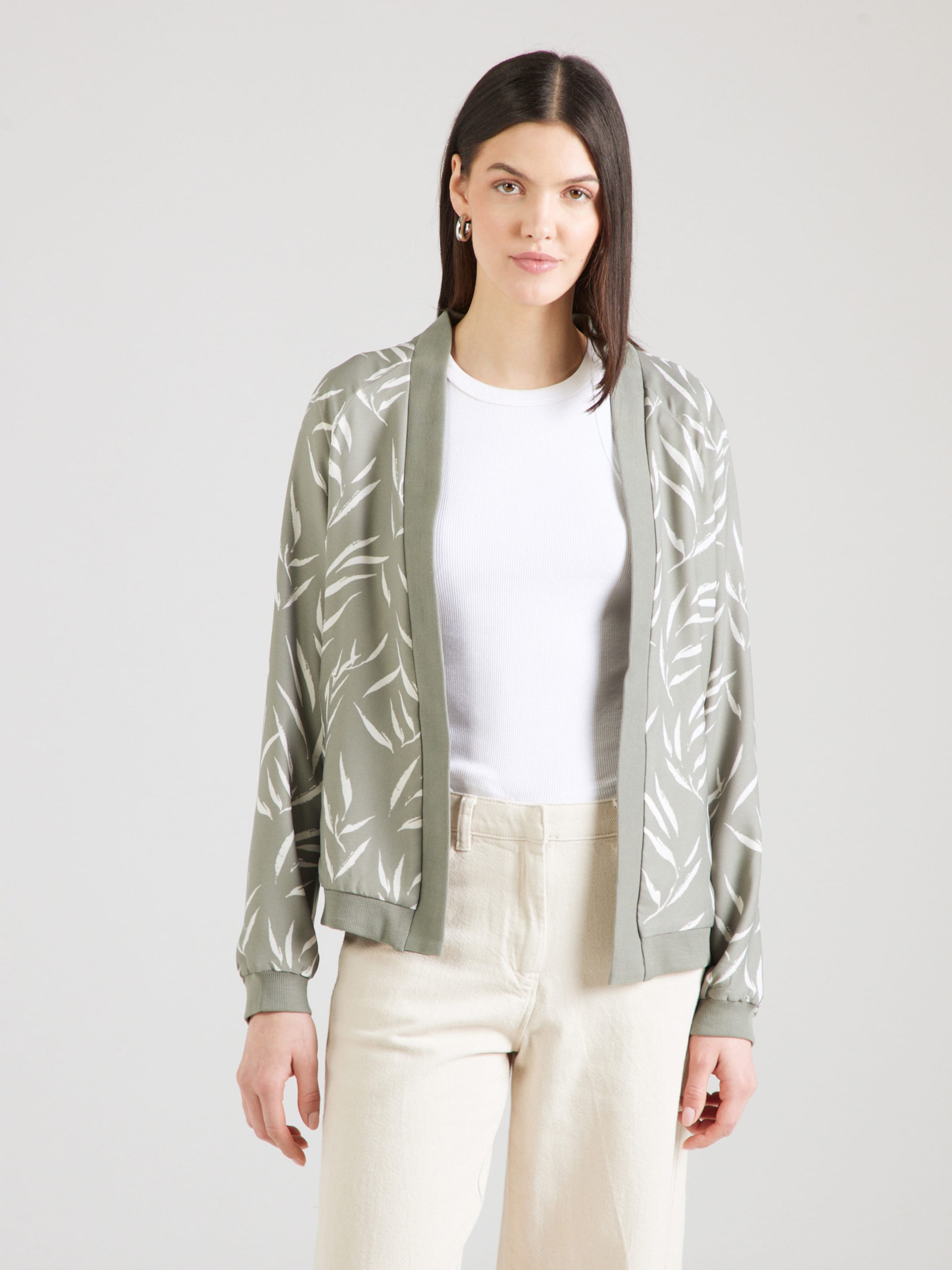 ABOUT YOU Starpsezonu jaka 'Maja' pasteļzaļš / balts