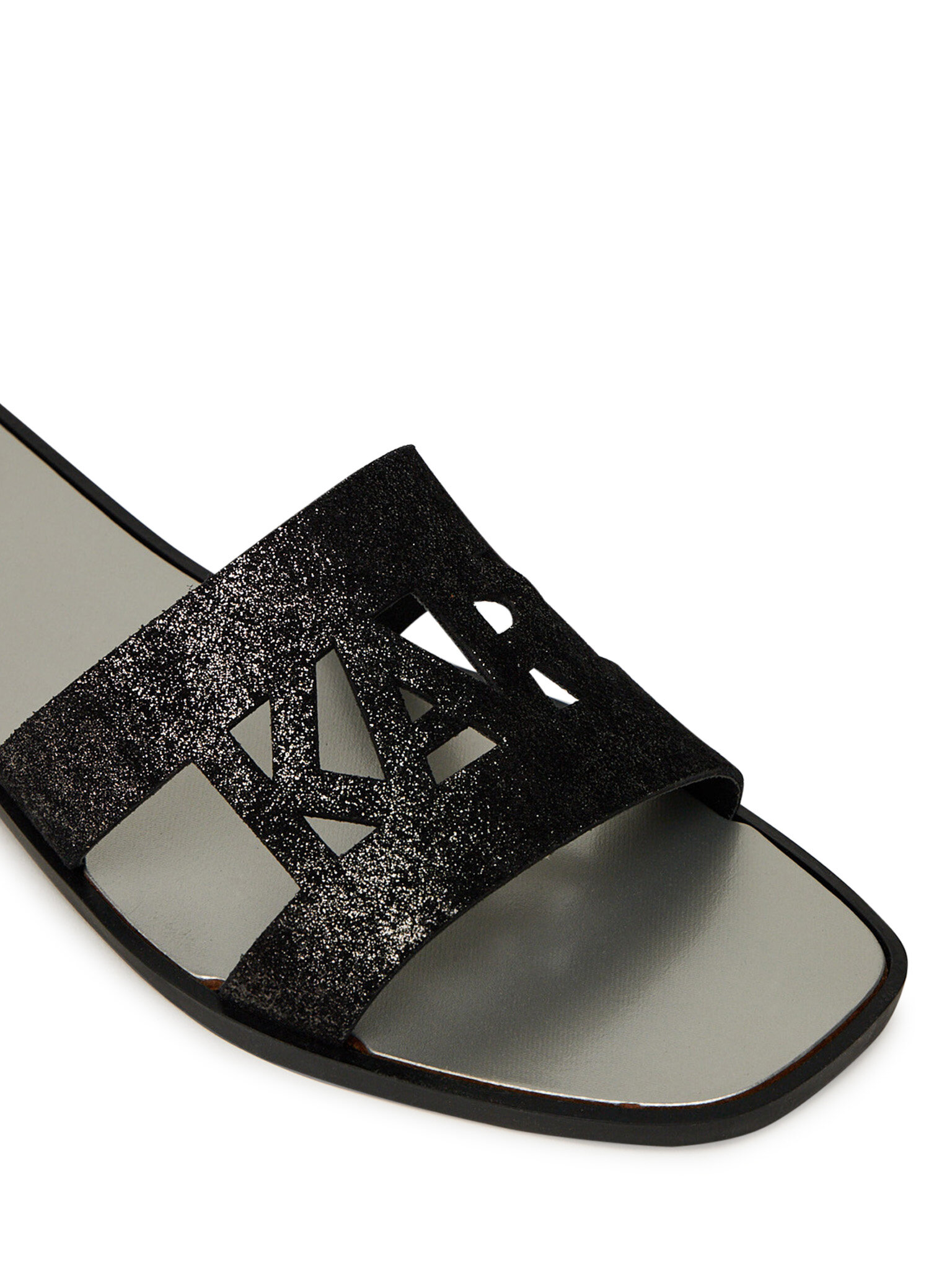 Iešļūcenes KARL LAGERFELD