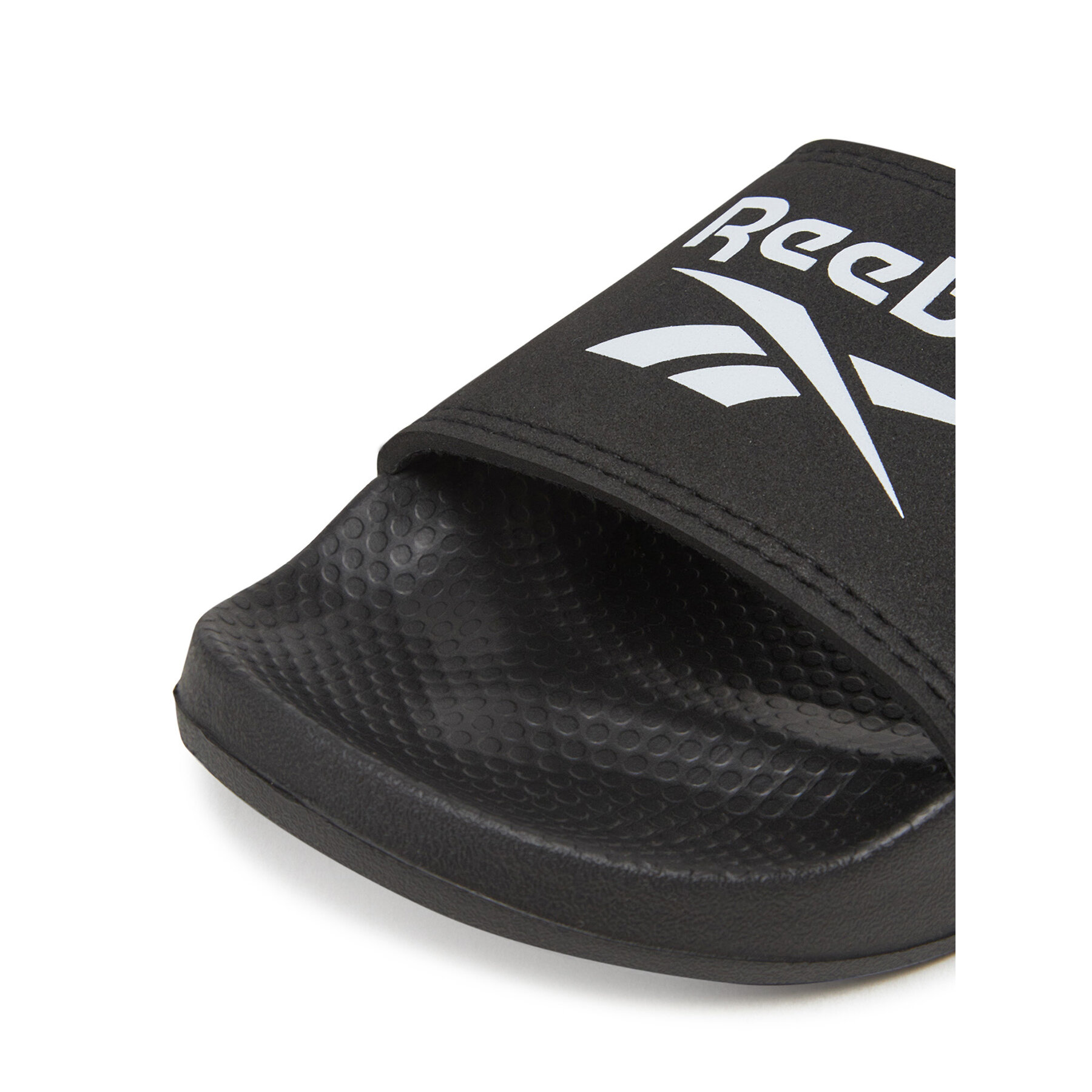 Iešļūcenes Reebok