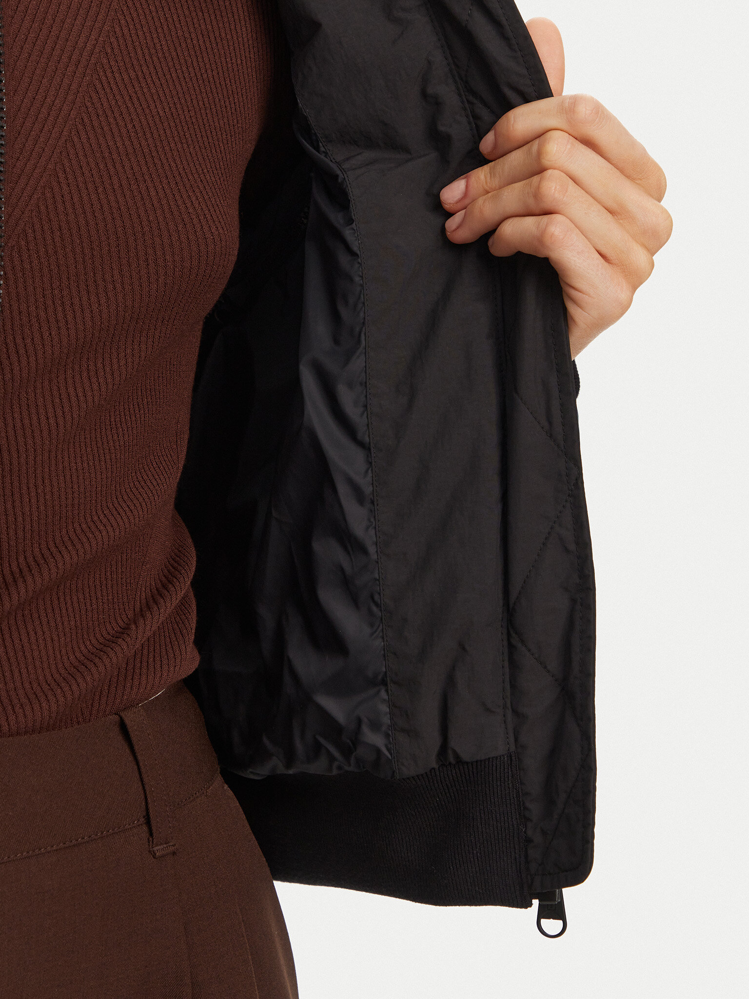 Bomber stila jaka Hunter