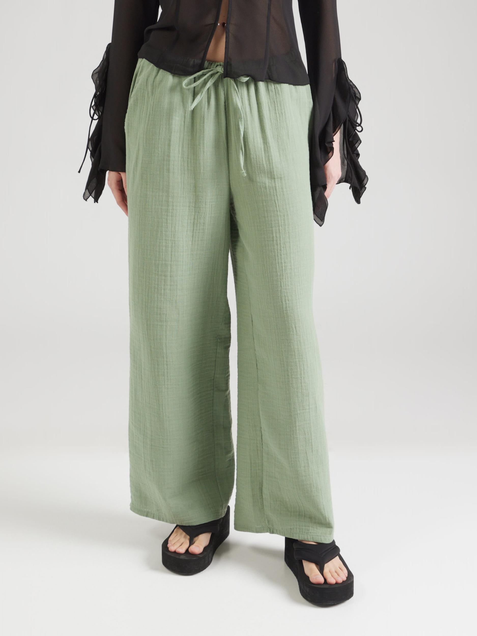 studioselect Bikses 'Vicky' pasteļzaļš