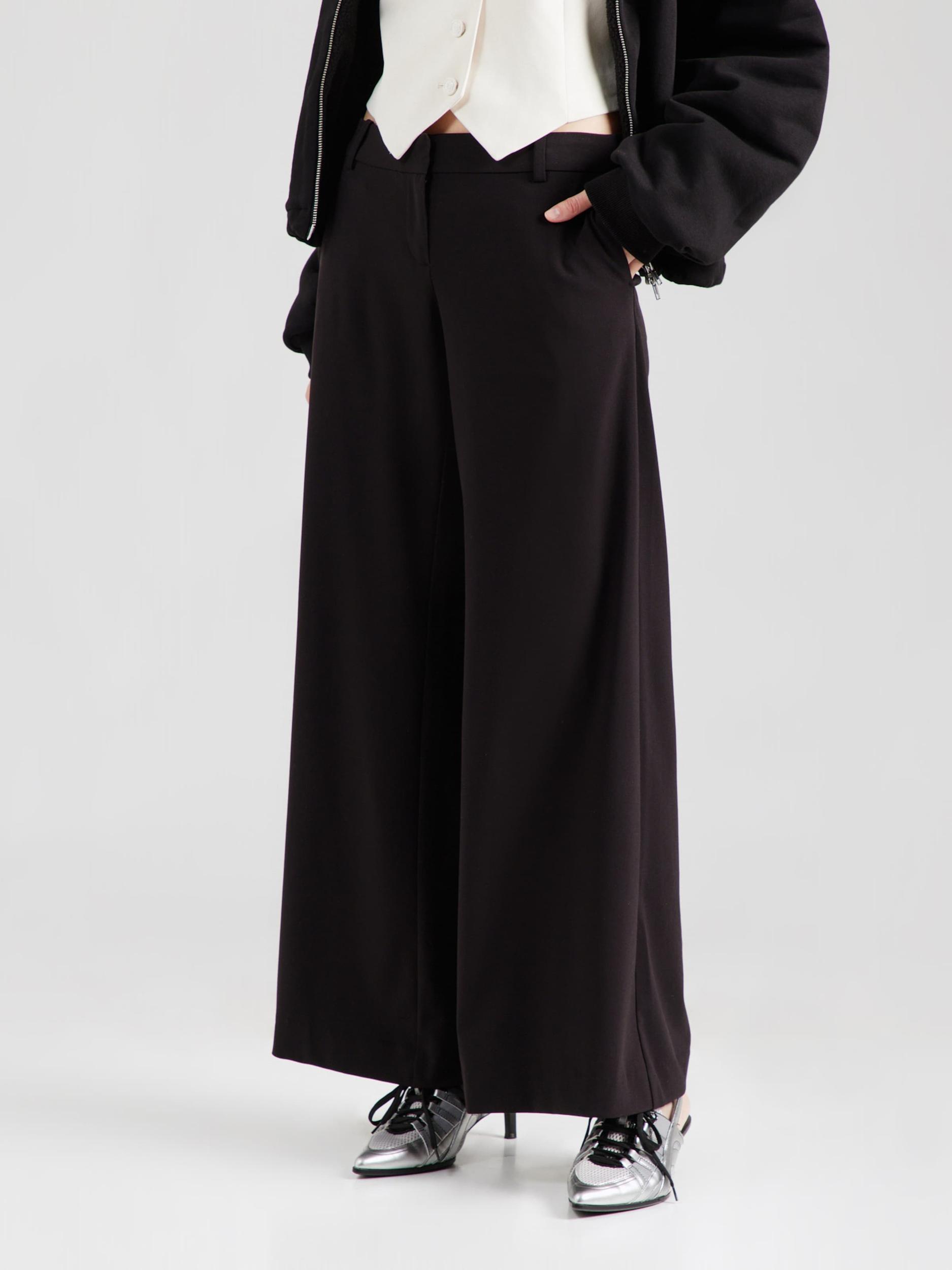 WEEKDAY Bikses 'Alba' melns