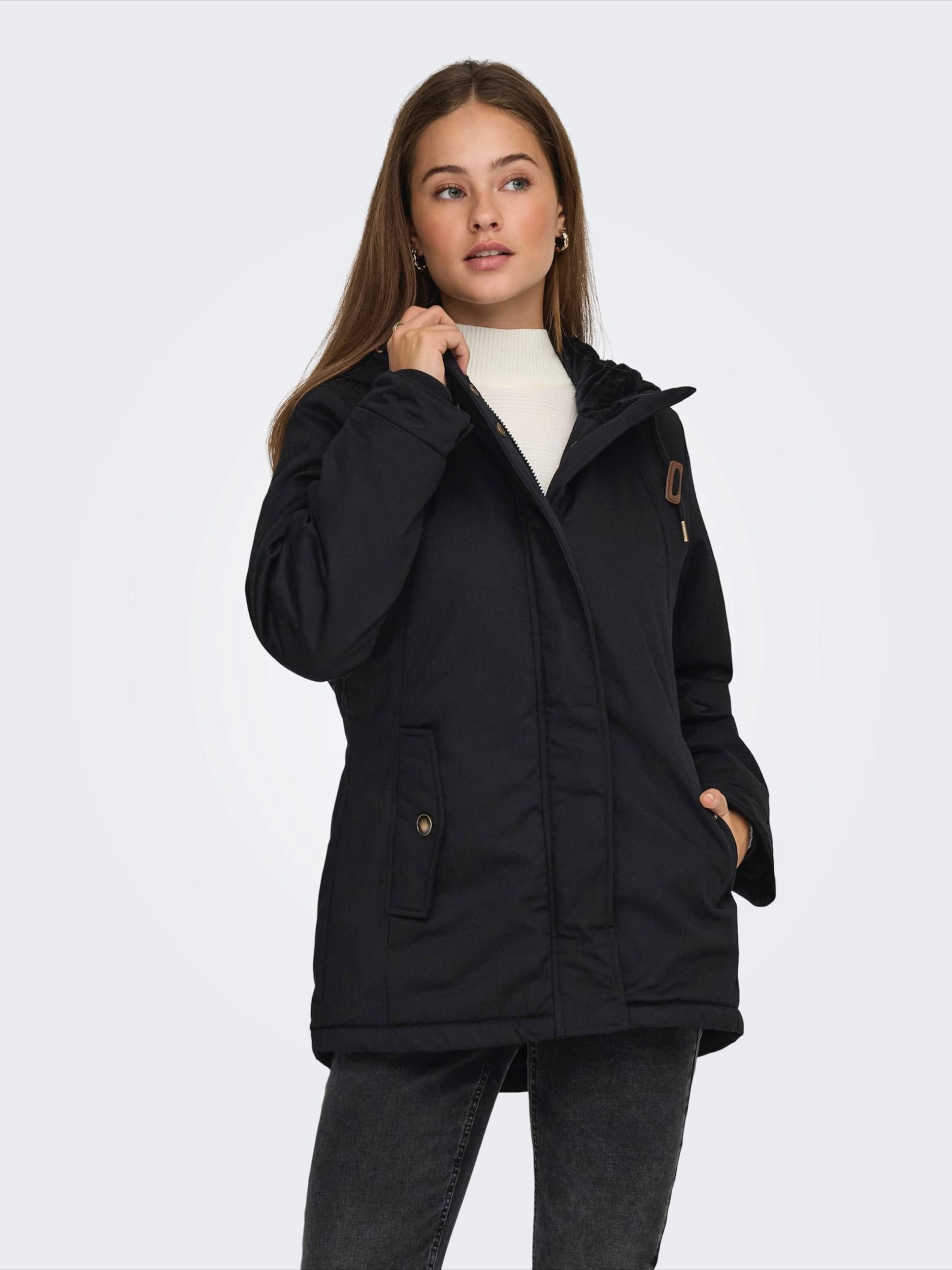 ONLY Starpsezonu parka 'ONLWILDA' melns
