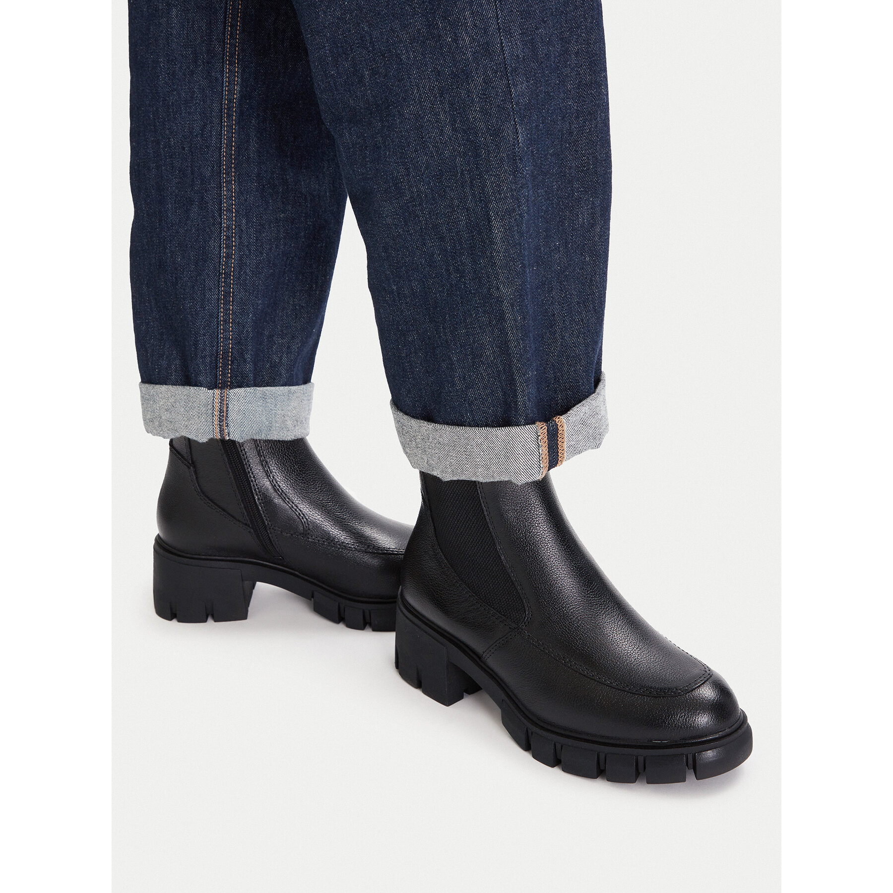 Īsie zābaki Tamaris