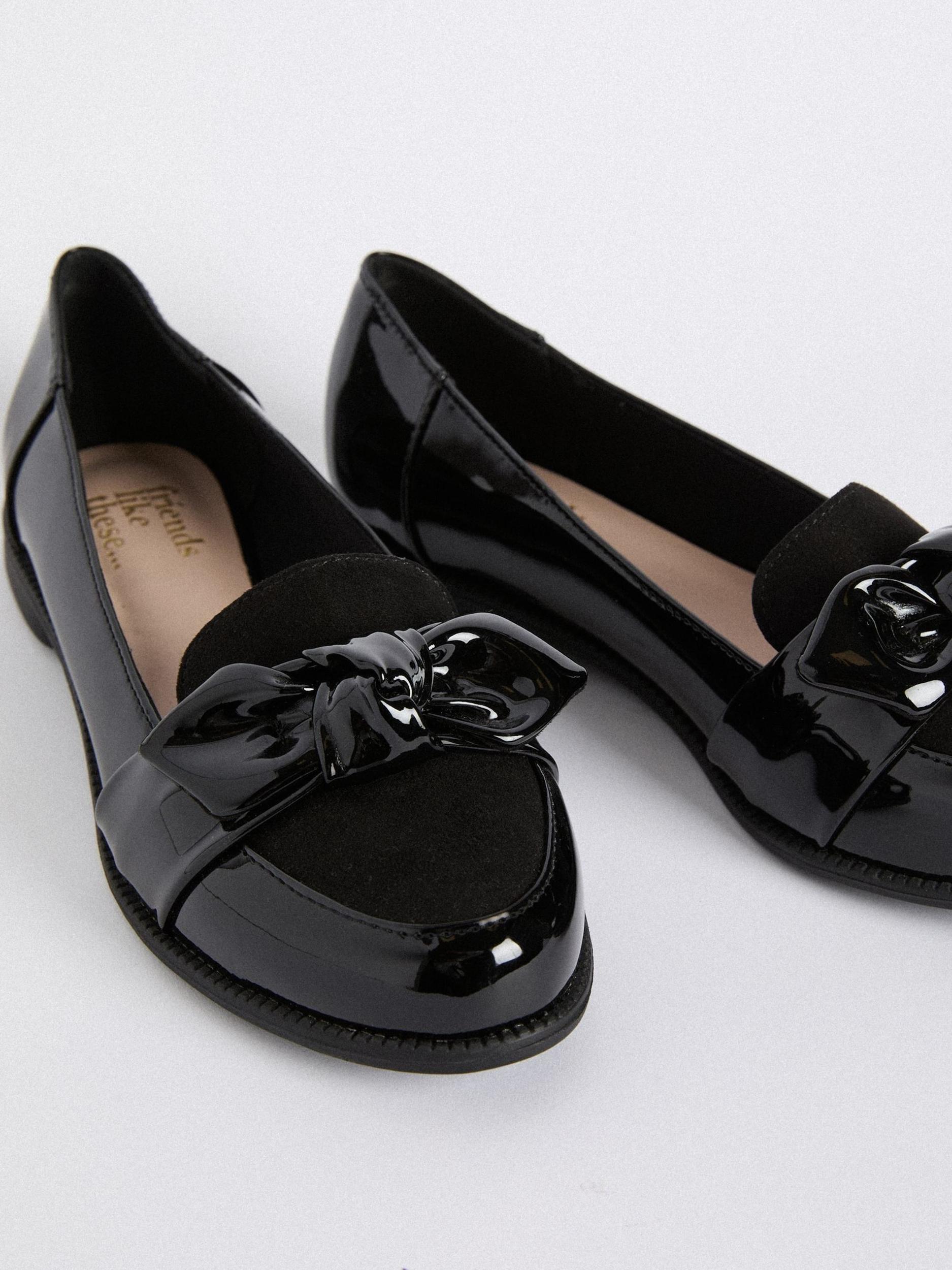 Friends Like These Iešļūcenes melns