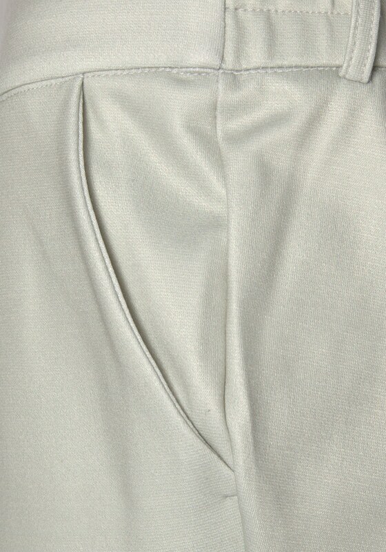 LASCANA Bikses pasteļzaļš