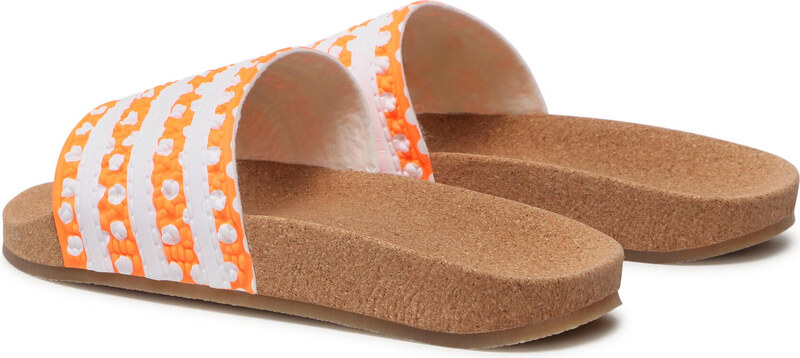 Iešļūcenes adidas