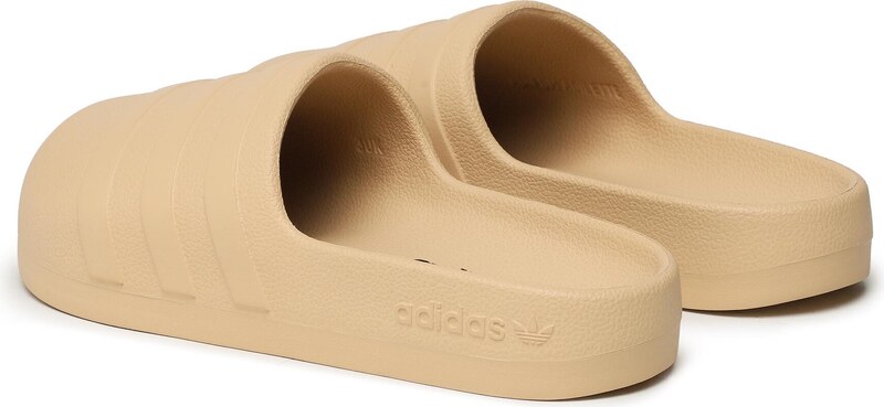 Iešļūcenes adidas