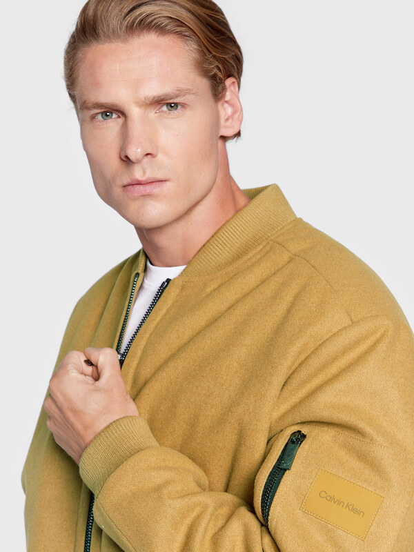 Dūnu jaka Calvin Klein