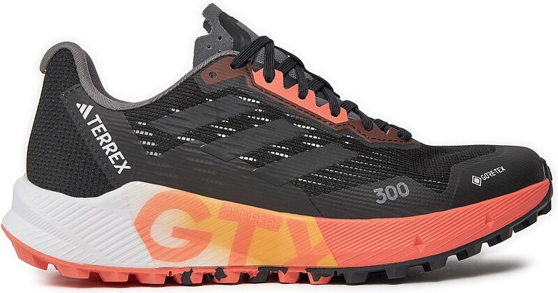 Skriešanas apavi adidas