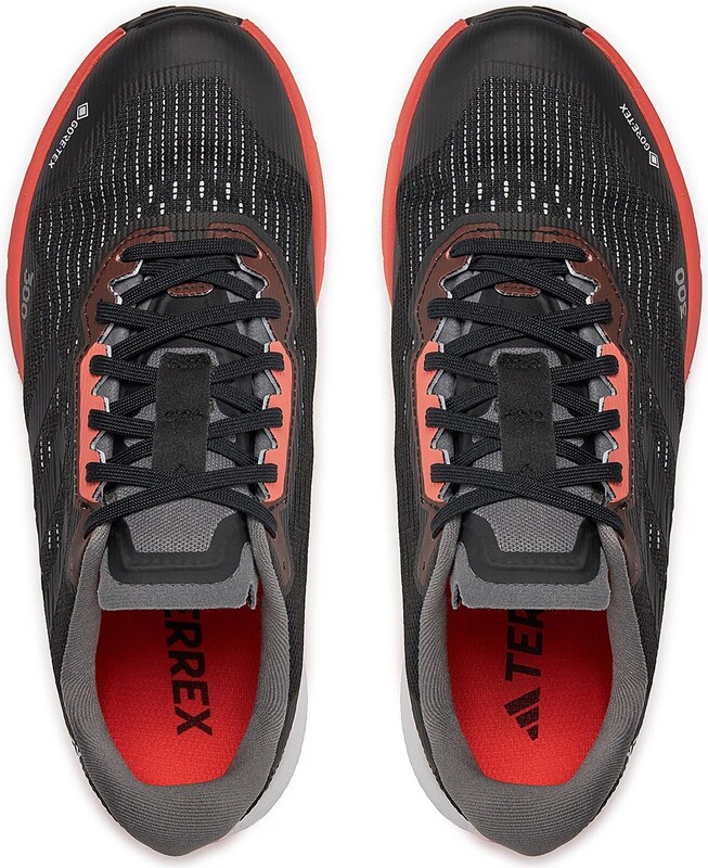 Skriešanas apavi adidas