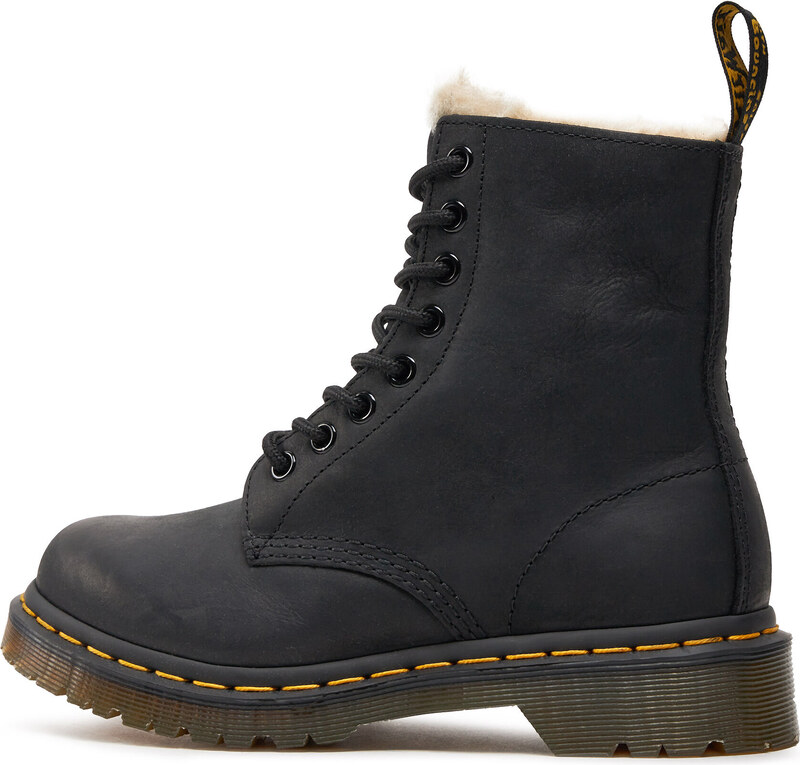 Šņorzābaki Dr. Martens