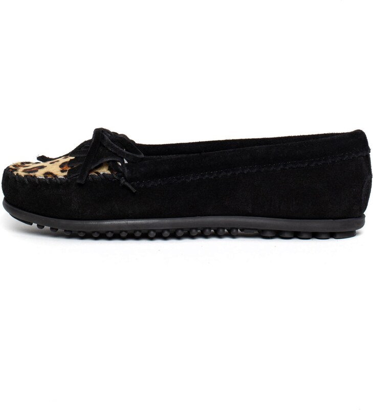 Minnetonka Mokasīni 'Kilty Plus' bēšs / brūns / melns