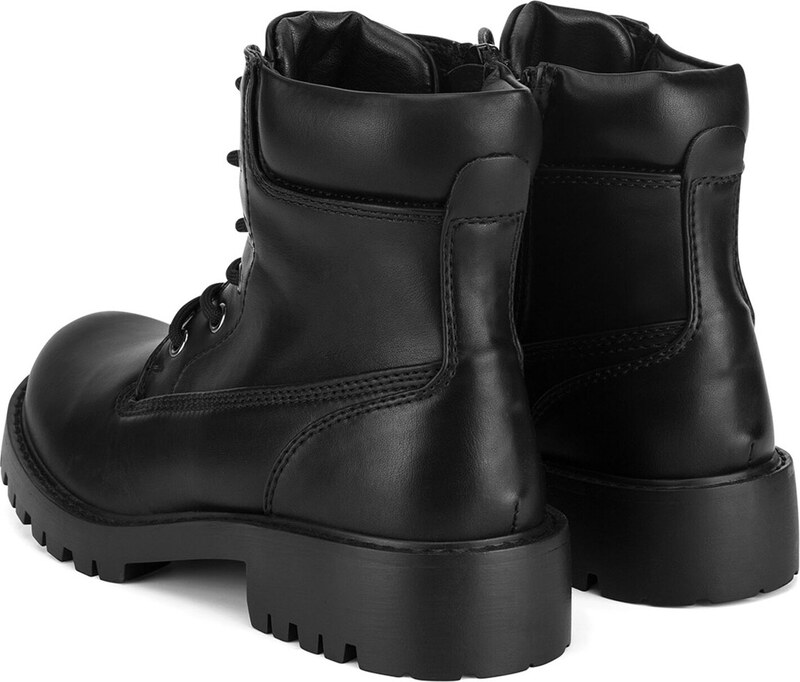 Puszābaki Clara Barson