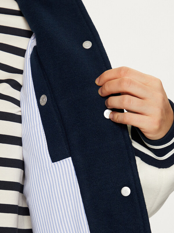 Bomber stila jaka Tommy Jeans