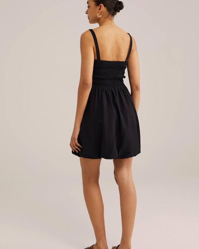 WE Fashion Kleita melns