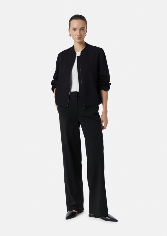 COMMA Starpsezonu jaka naktszils