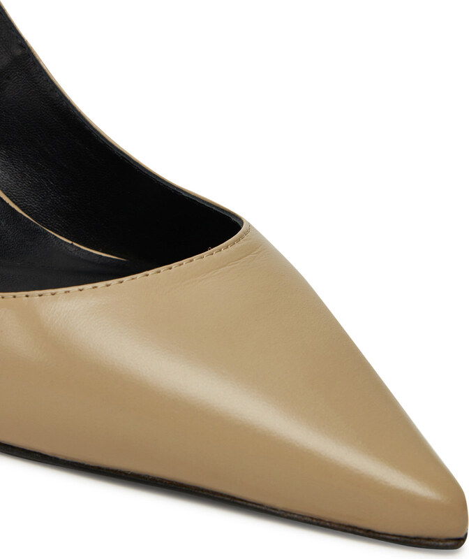 Augstpapēžu kurpes BOSS