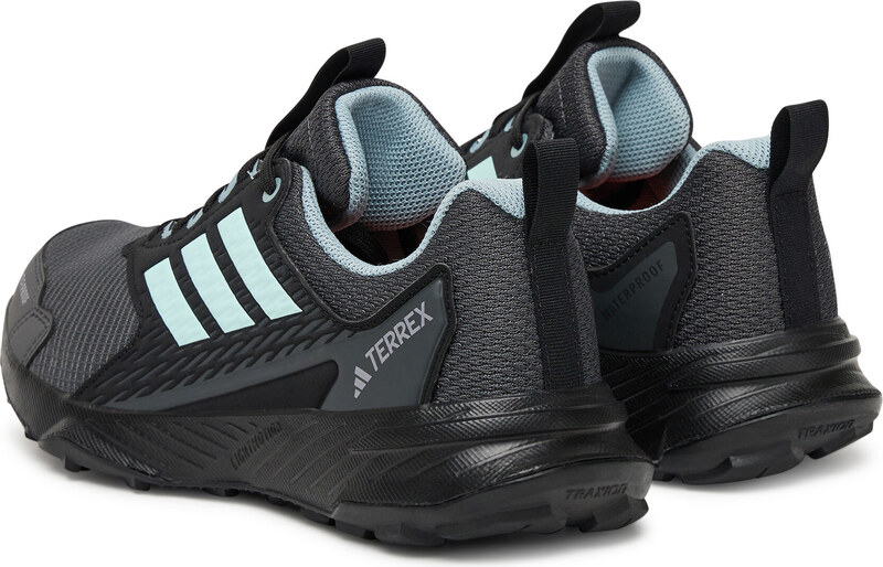 Skriešanas apavi adidas