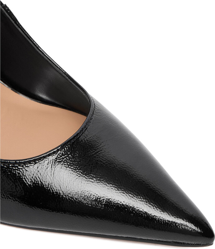 Augstpapēžu kurpes Guess