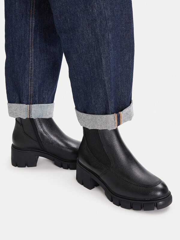 Īsie zābaki Tamaris