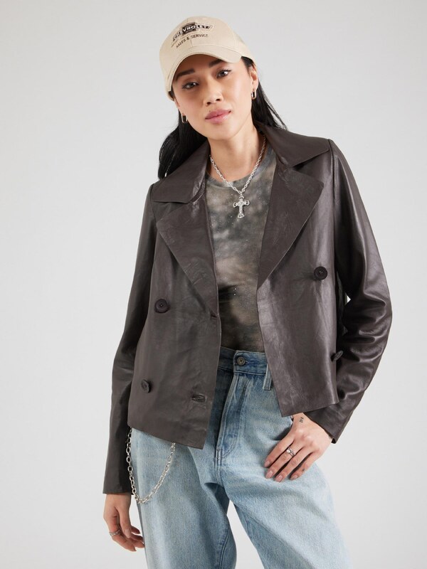 Maze Starpsezonu jaka tumši brūns