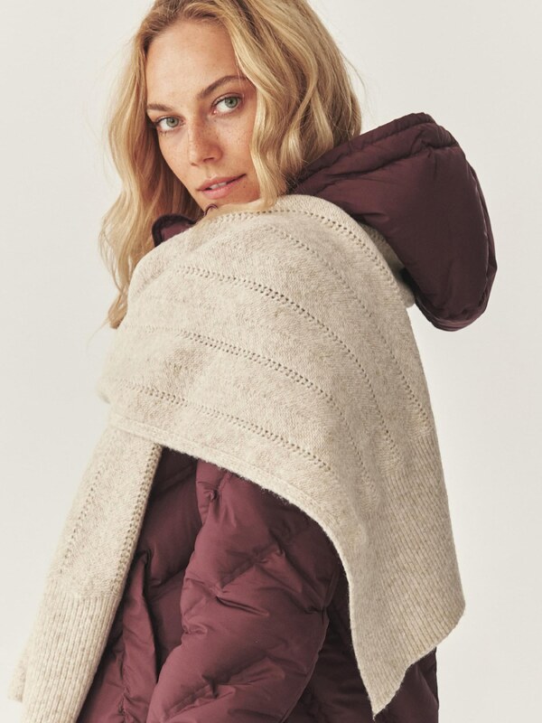 TATUUM Šalle 'Deral' jaukti bēšs