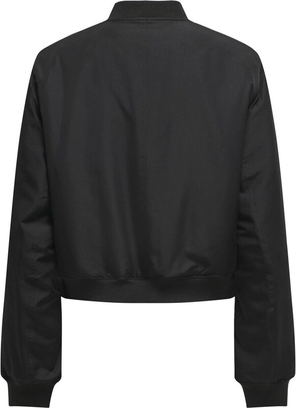 ONLY Starpsezonu jaka melns