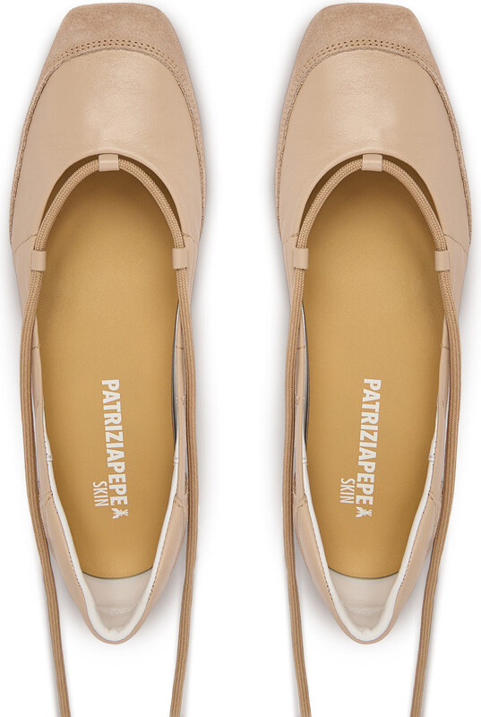 Balerīnas Patrizia Pepe