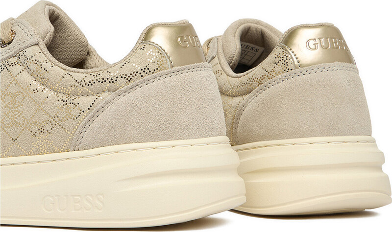 Snīkeri Guess